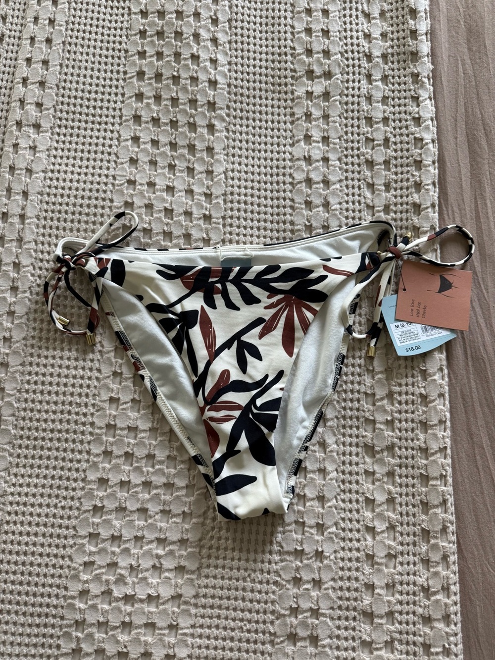 NEW Shade & Shore Cream Tropical Print Bikini Bottomโ Size M